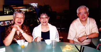 Mrs Lim Kim Kuay, Mrs Rosie Yeo & Tan Chin Teck