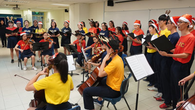 X'mas Treat for Retired Teachers