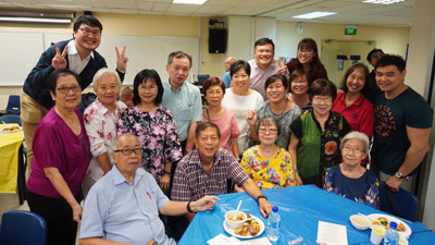 X'mas Treat for Retired Teachers